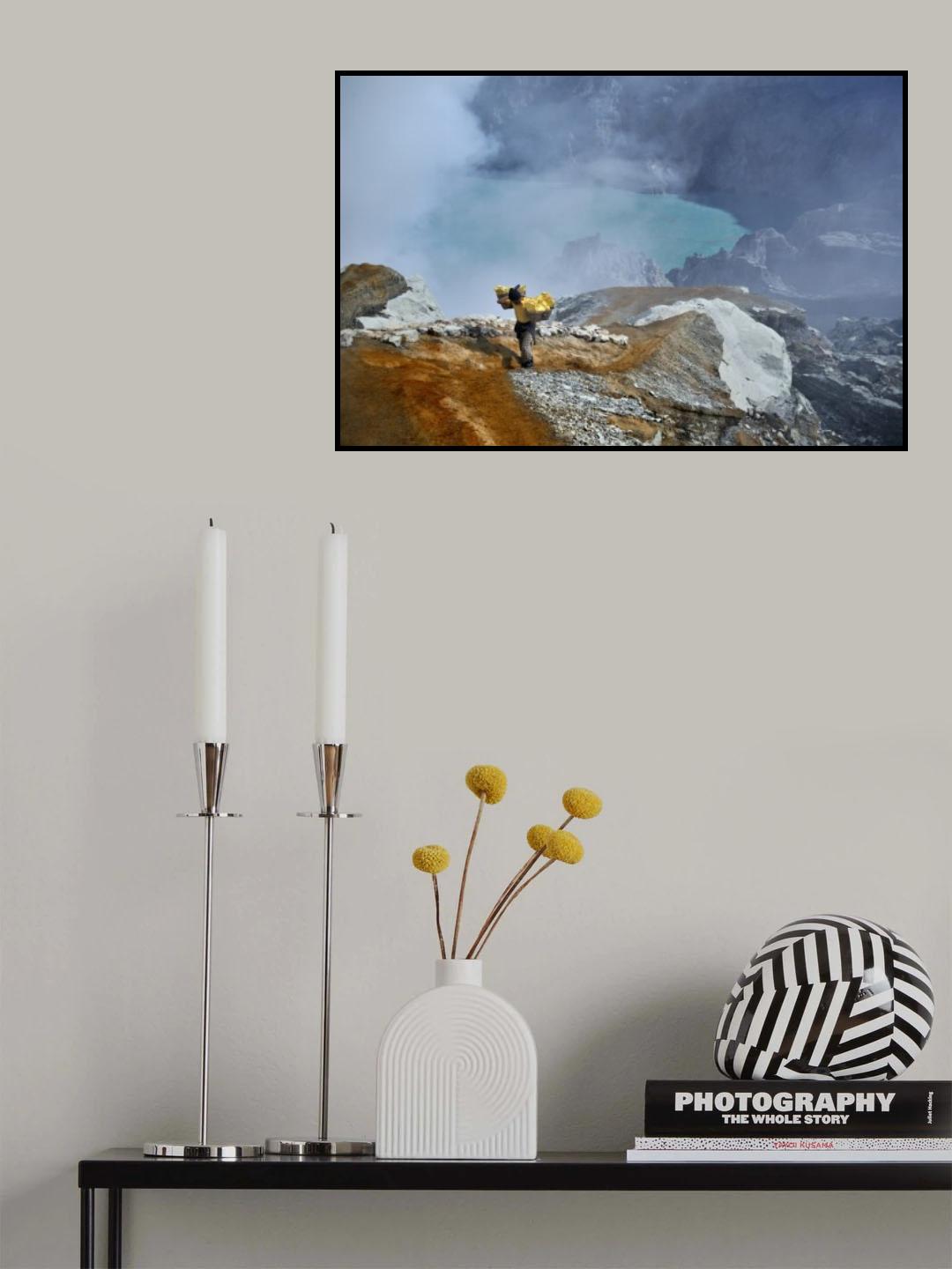 The man and the sulphur Poster och Canvastavla