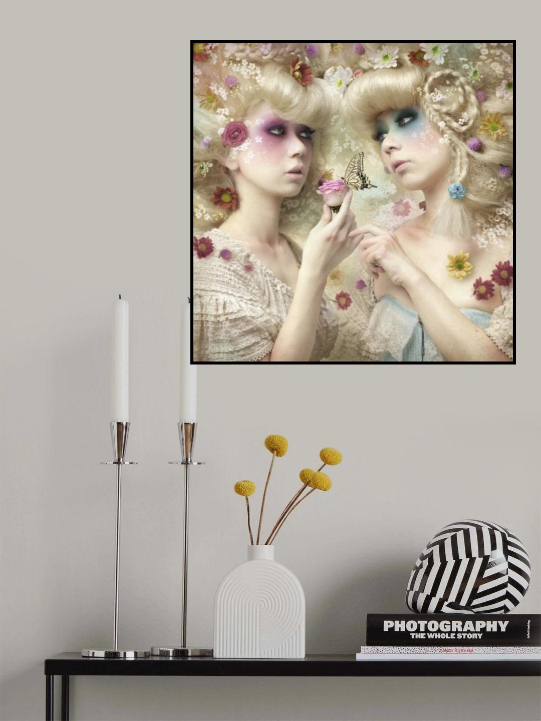 Girl of the flower garden Poster och Canvastavla