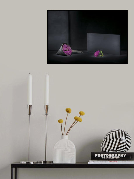 Purple offering Poster och Canvastavla