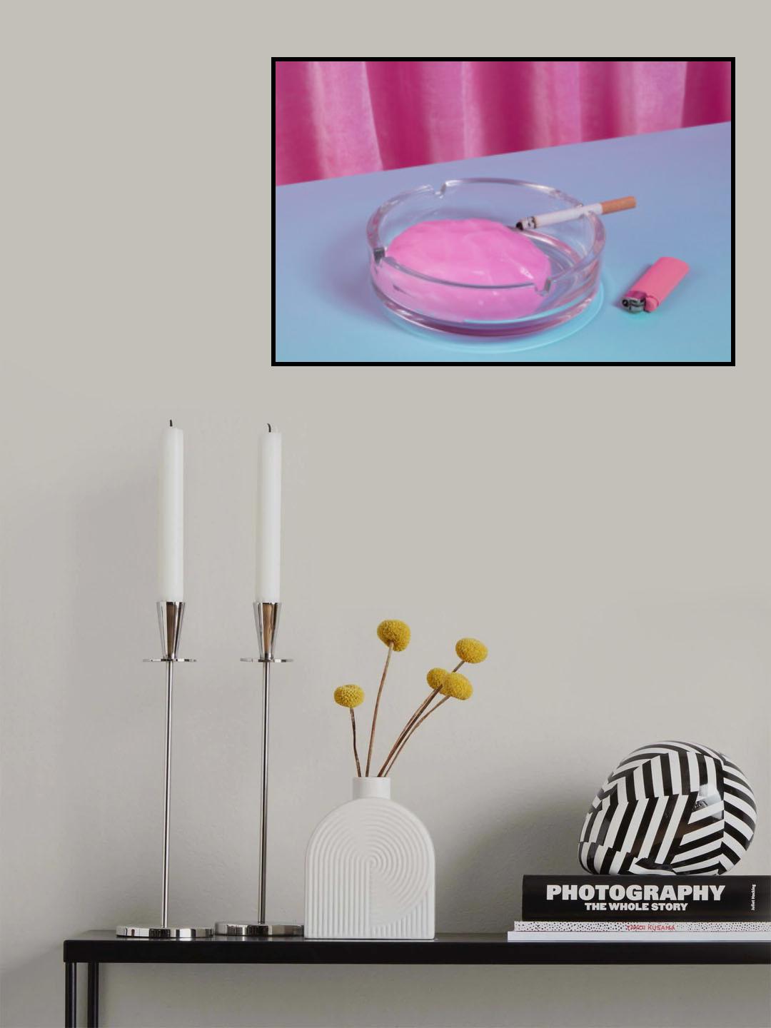 Pink smoker Poster och Canvastavla