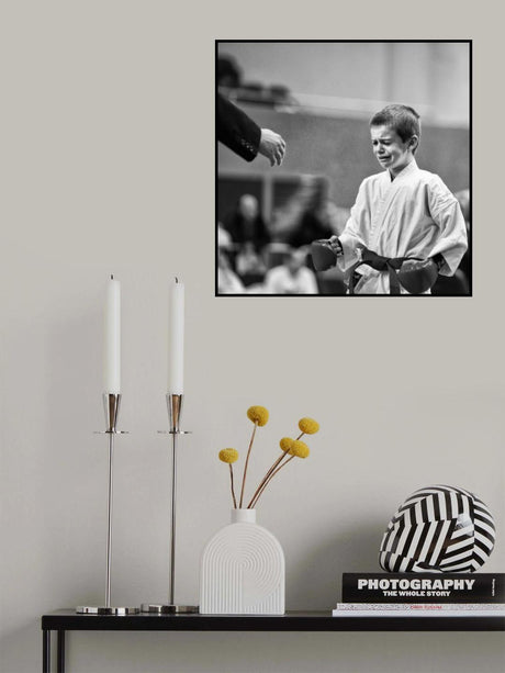 The man never gives up I Poster och Canvastavla