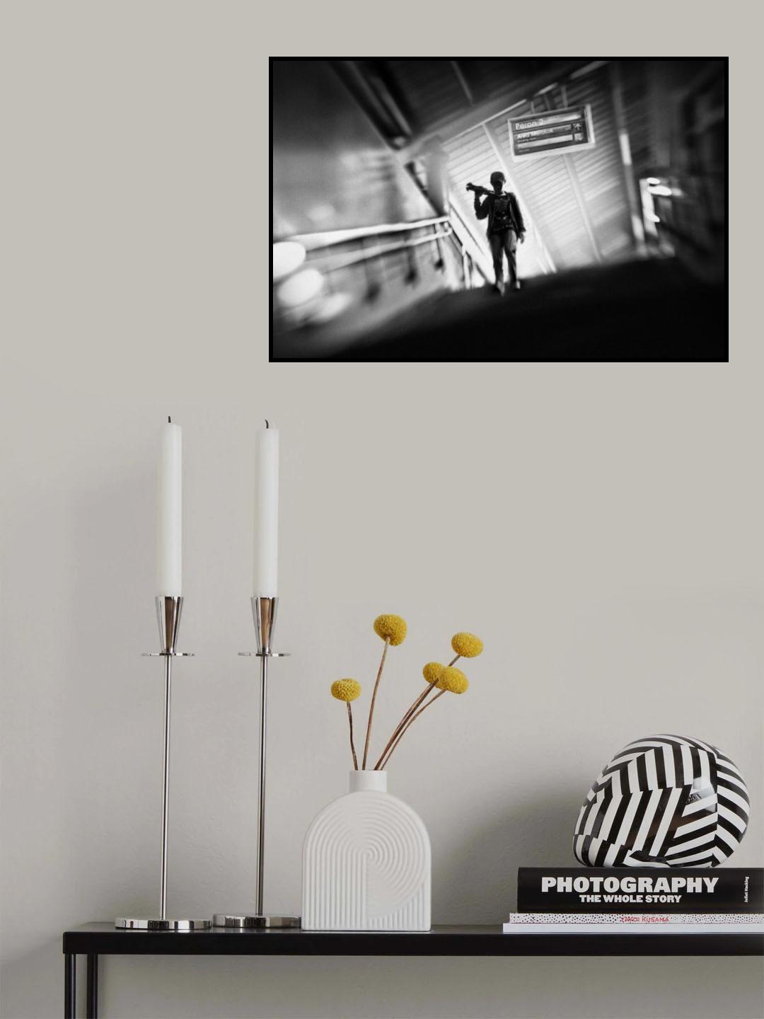 at the station series: 5/5. the arrival gate Poster och Canvastavla
