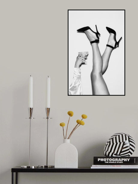 Feet and Cocktail B&w Poster och Canvastavla