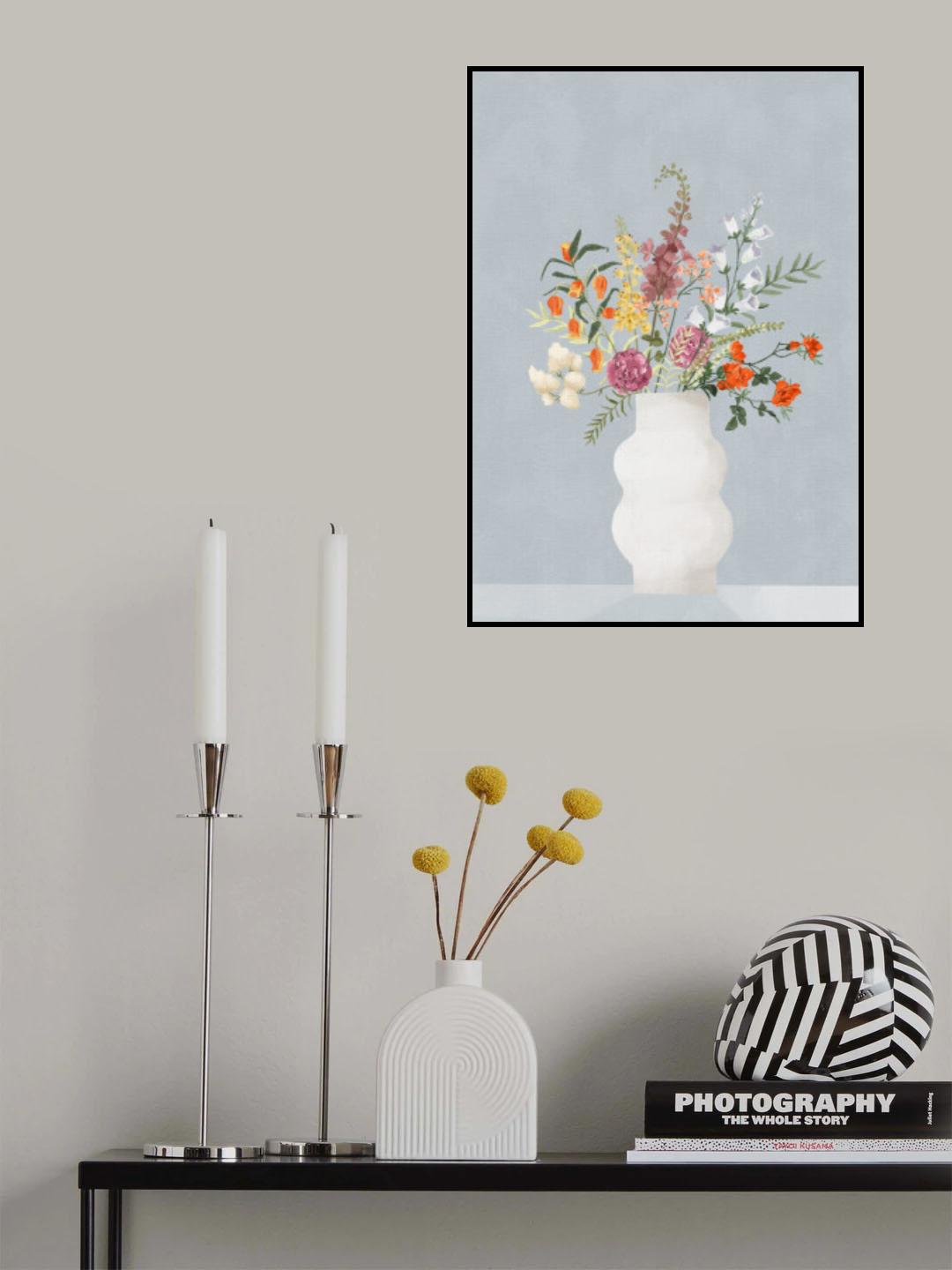 Flowers In Vase, Blue Poster och Canvastavla