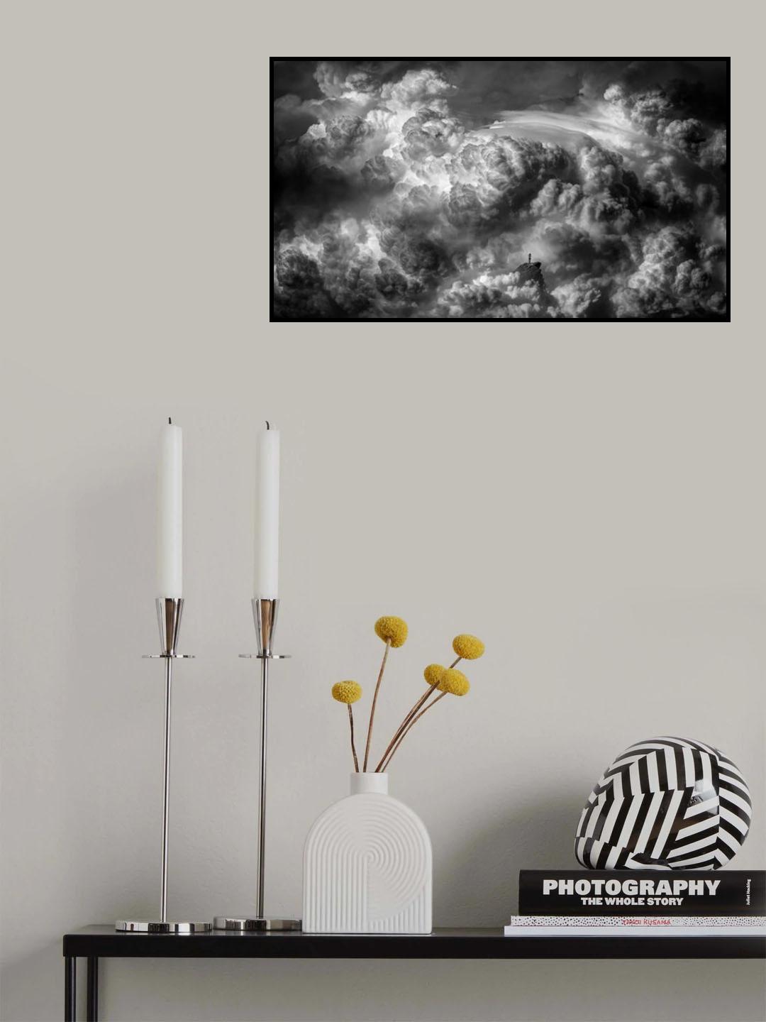 Surrounded Poster och Canvastavla