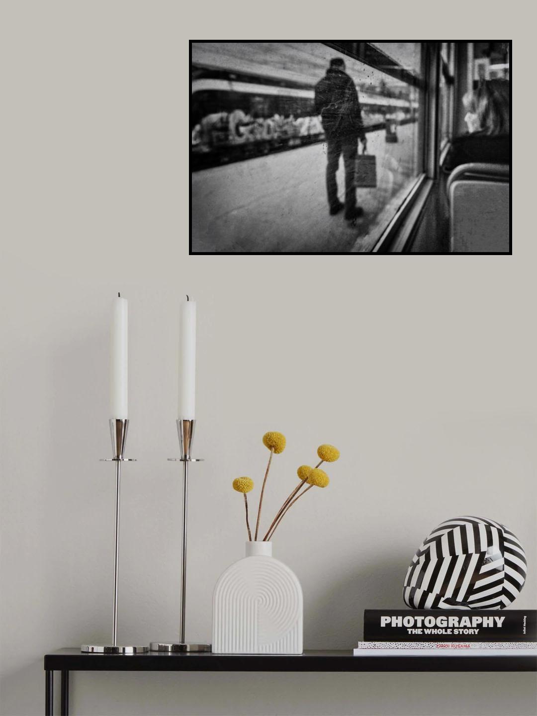 Waiting Poster och Canvastavla
