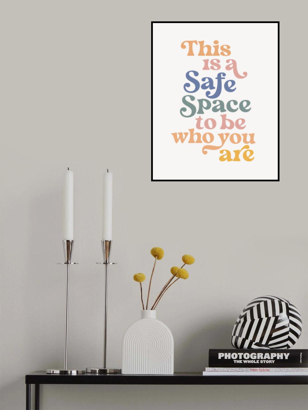 Safe Space Poster och Canvastavla