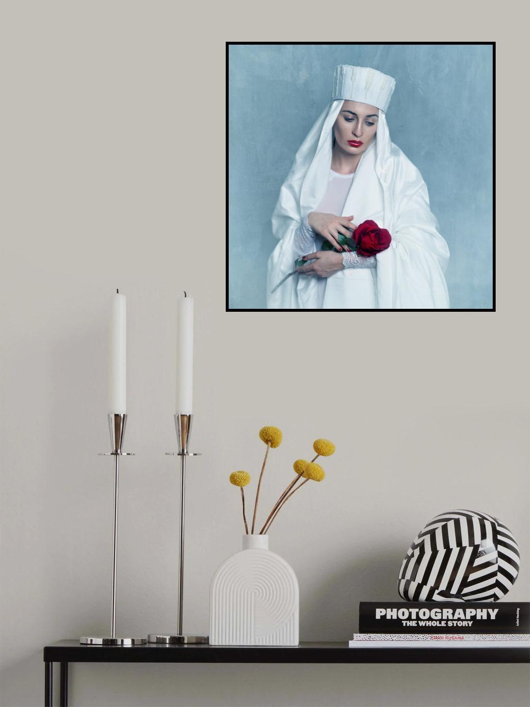 The red flower baby Poster och Canvastavla