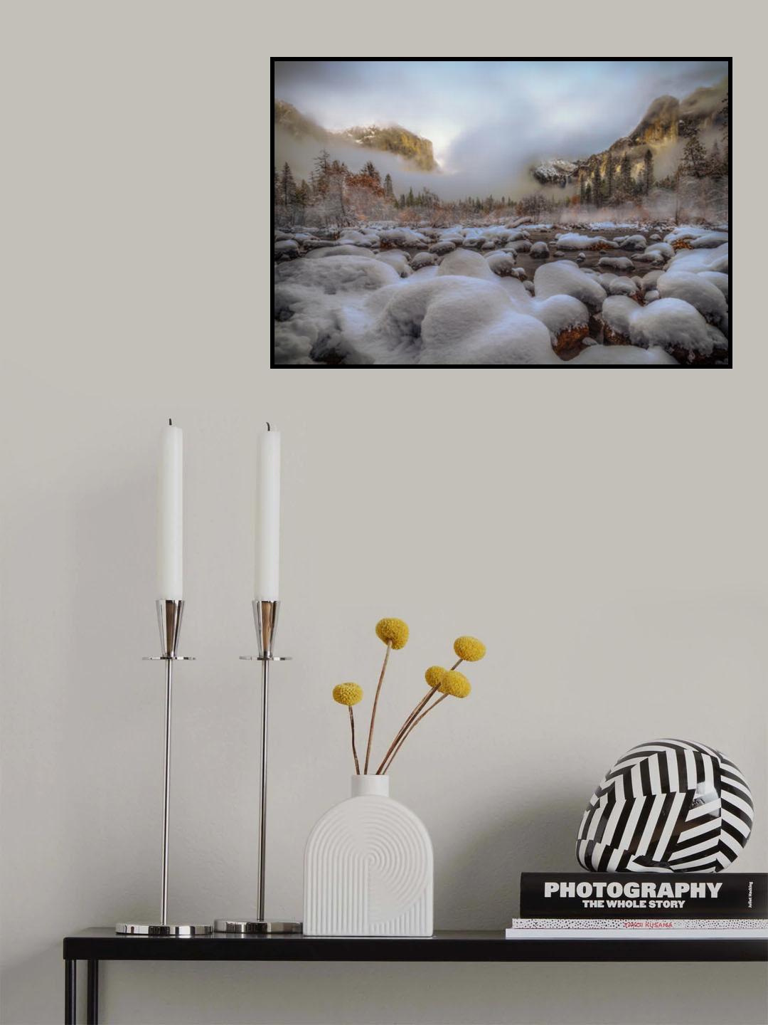 Gates of the Valley in Winter Poster och Canvastavla
