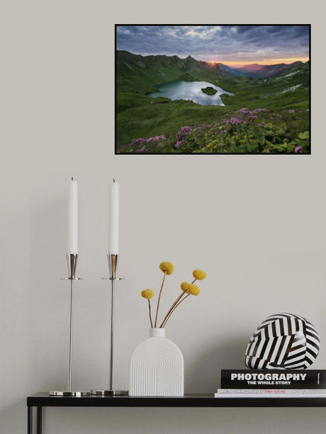 Magic Mountain Lake Poster och Canvastavla