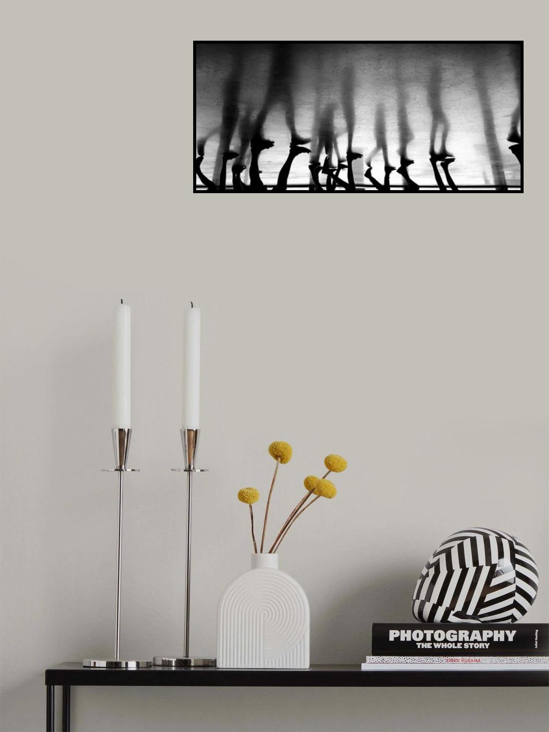 Walking Tiptoo....! Poster och Canvastavla