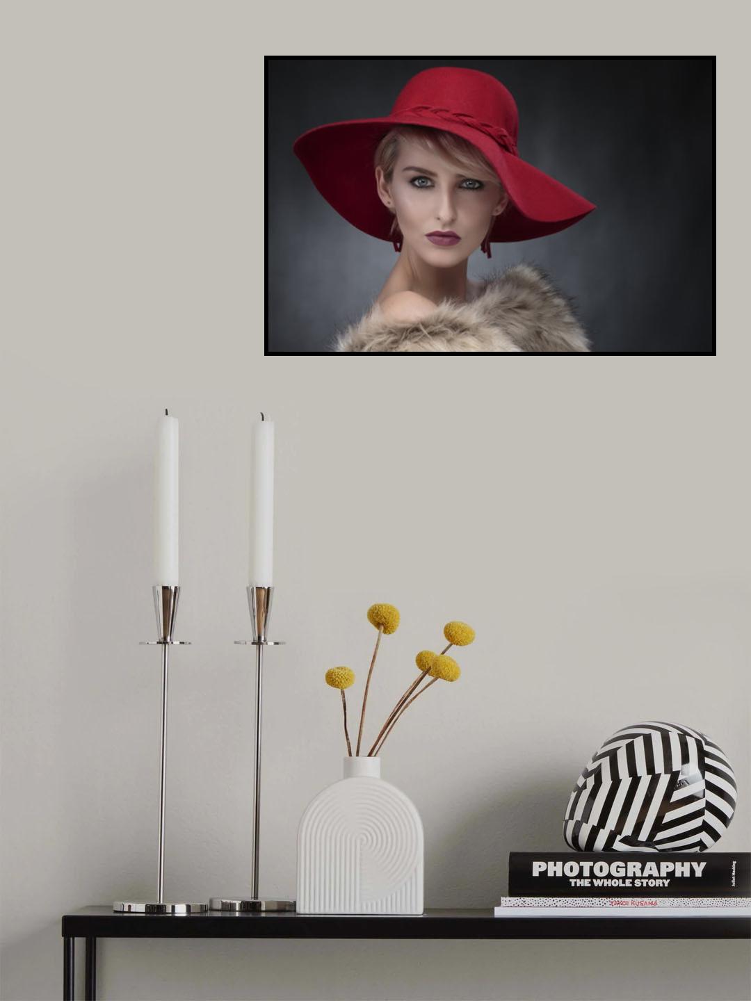 Amber's Red Hat Poster och Canvastavla