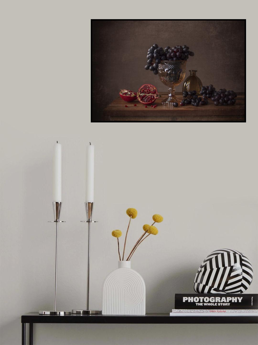 Ripe pomegranate Poster och Canvastavla