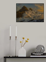 Crashing and Surging Poster och Canvastavla