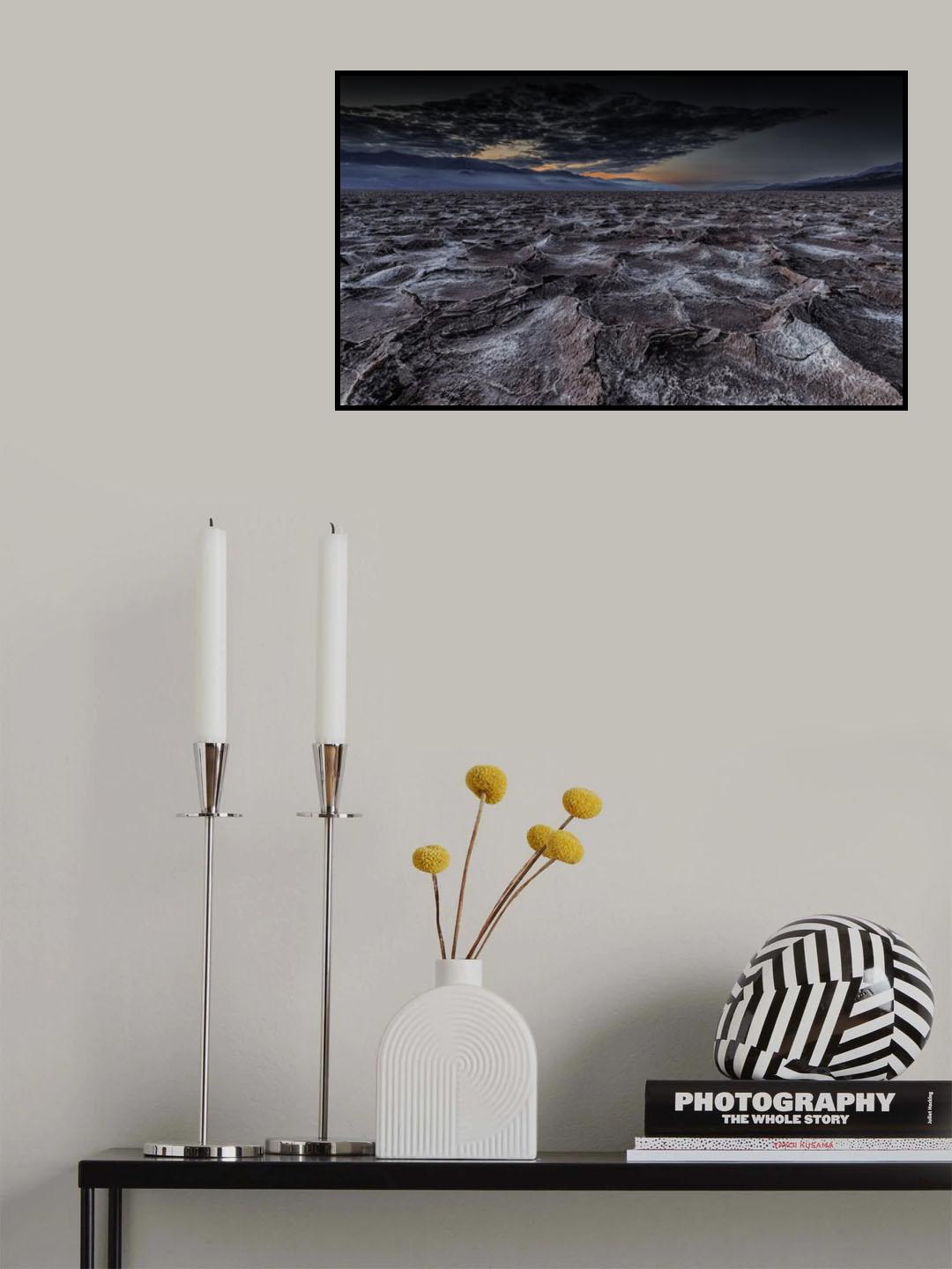 Broken Tales Poster och Canvastavla