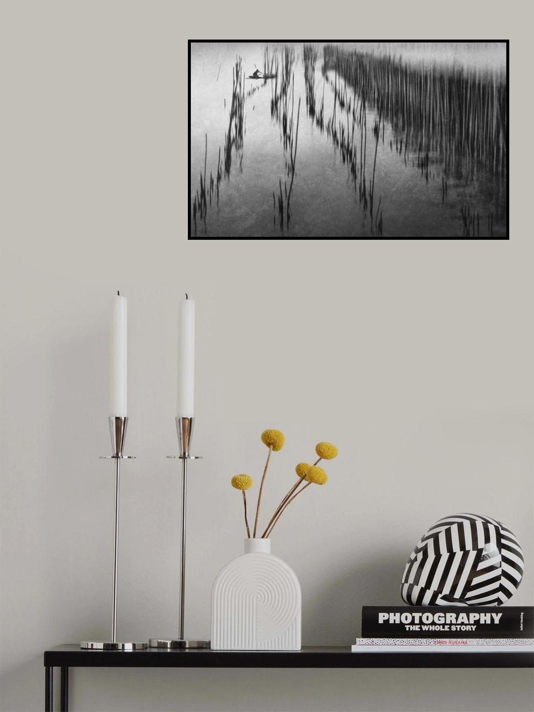 Behind the wall Poster och Canvastavla