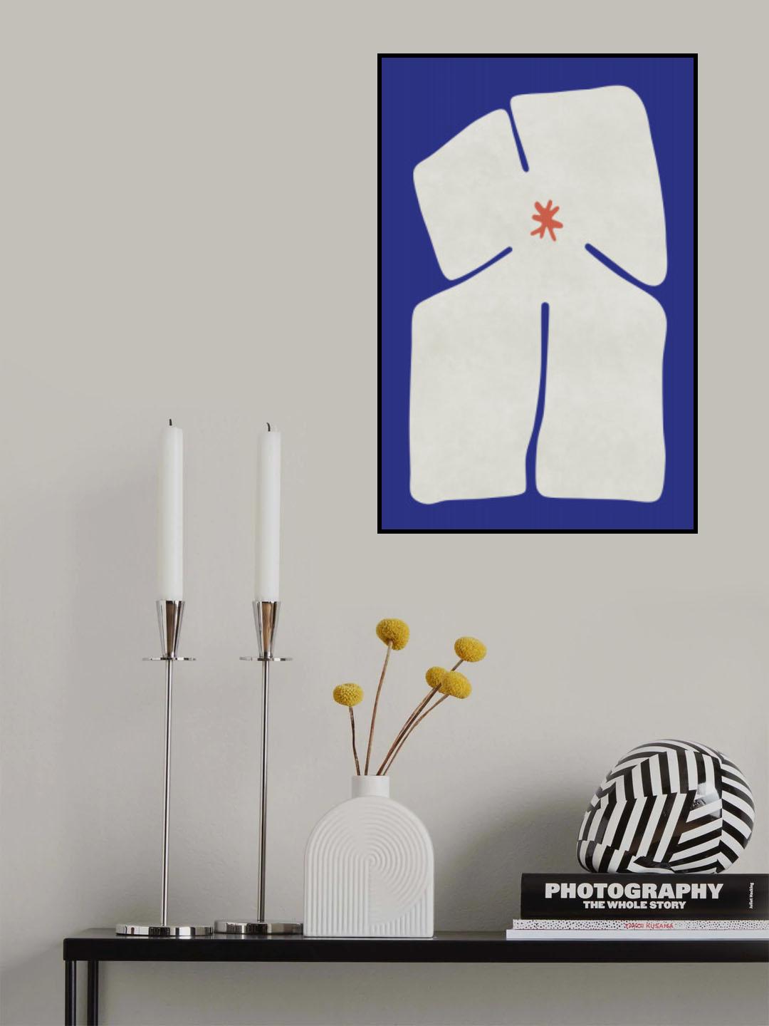 White Cruciform Flower Poster och Canvastavla