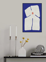 White Cruciform Flower Poster och Canvastavla
