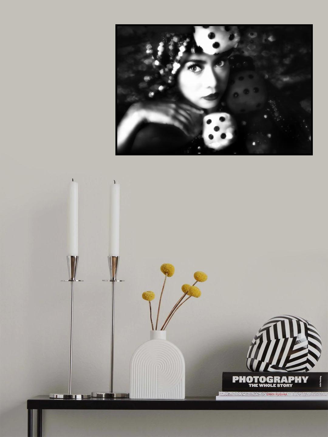 The Dice Girl Poster och Canvastavla