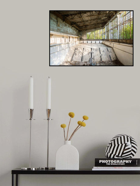 Swimming Pool in Chernobyl Poster och Canvastavla