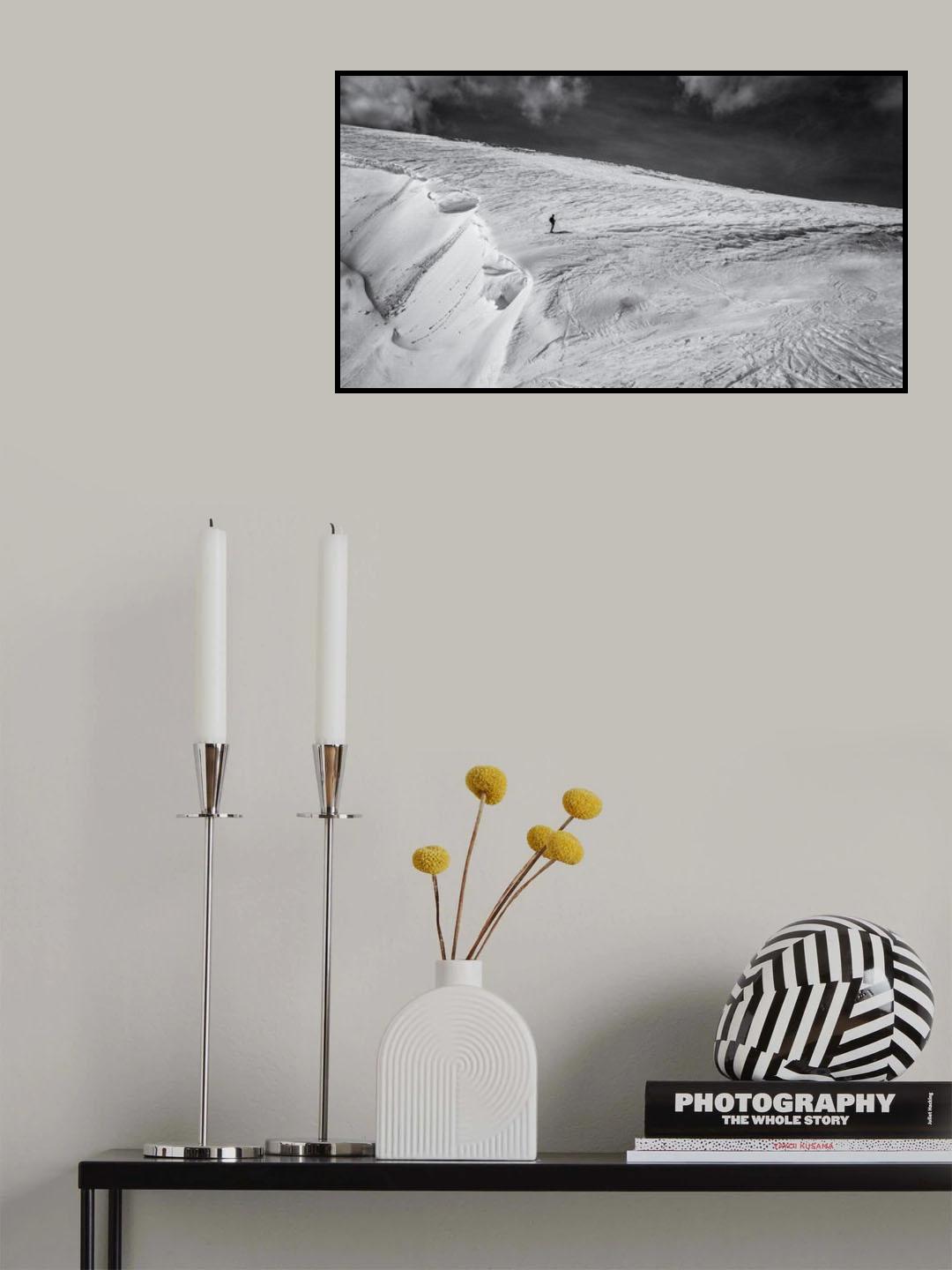 Alone Poster och Canvastavla