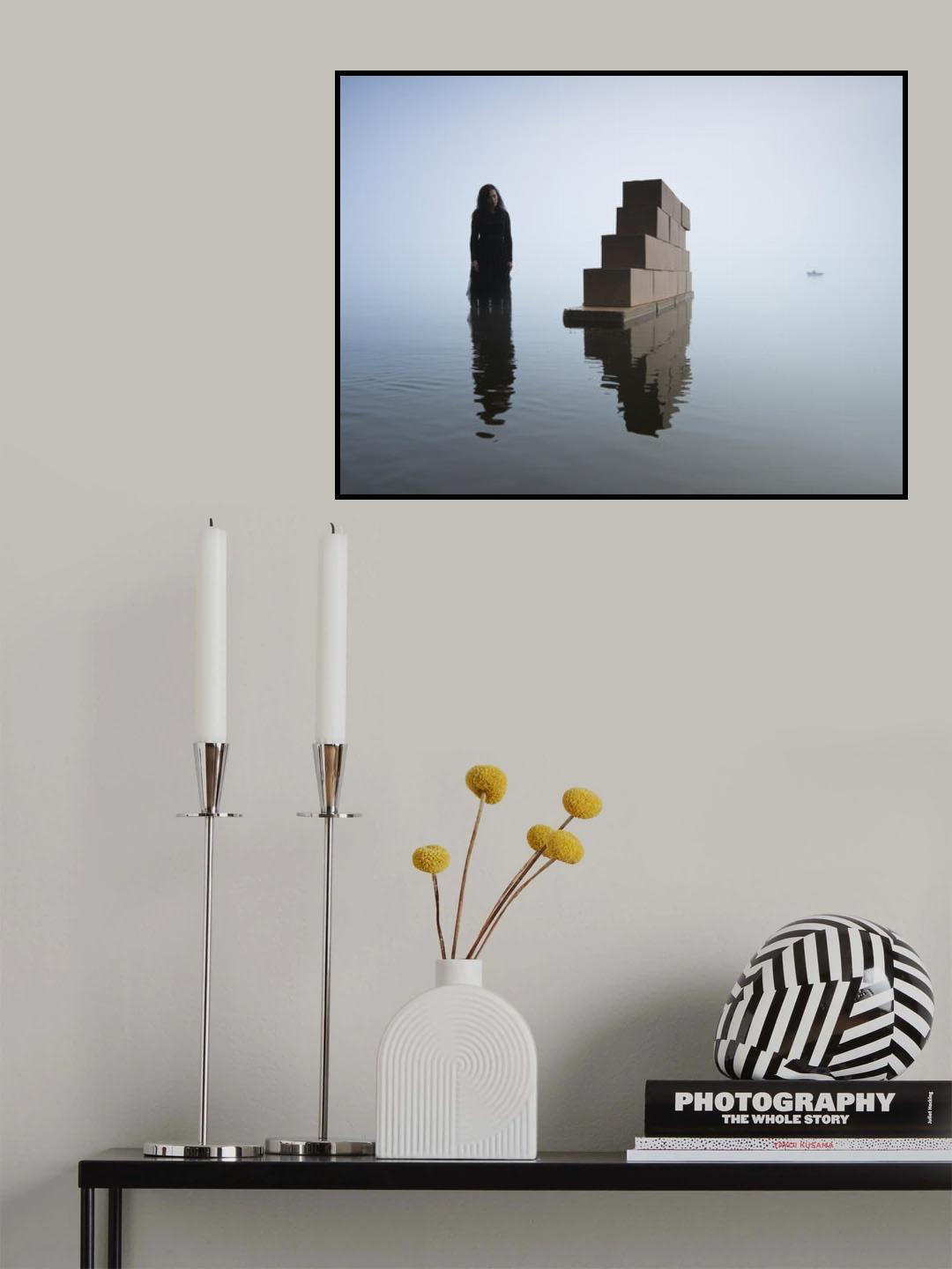 Behind a wall Poster och Canvastavla