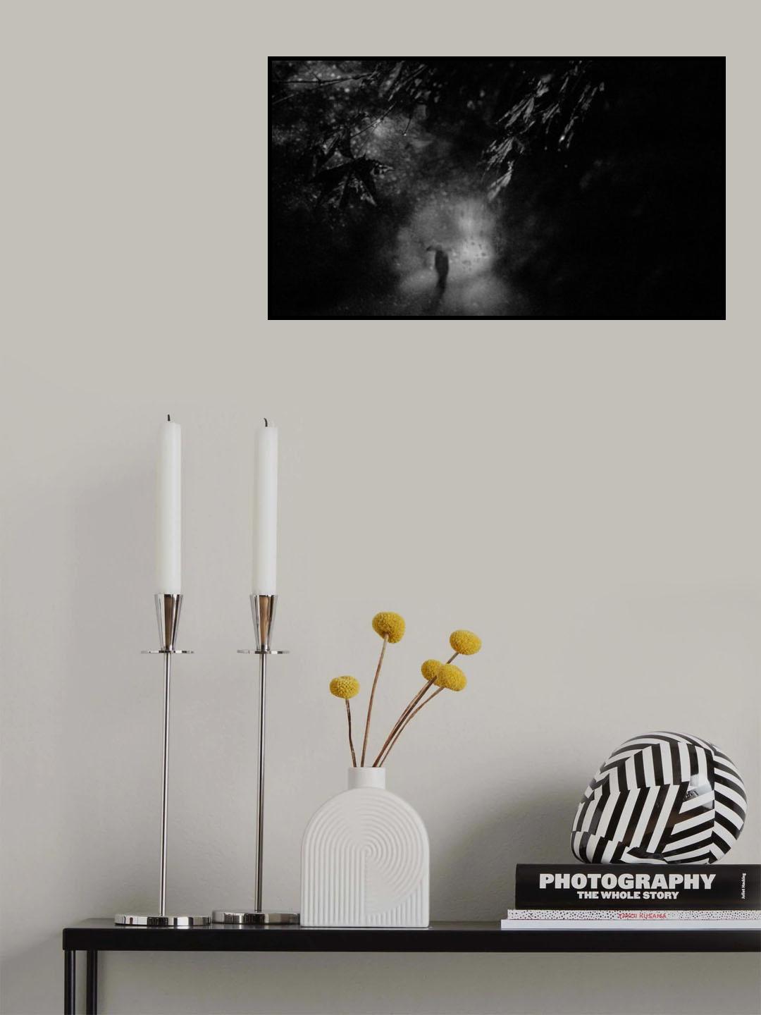 In the rain... Poster och Canvastavla