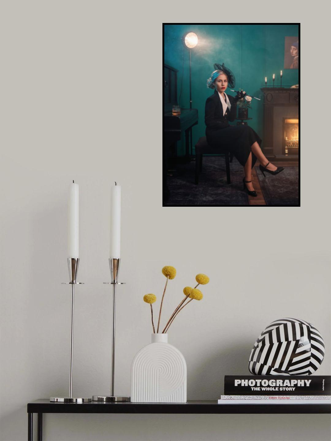 Lady in the room Poster och Canvastavla