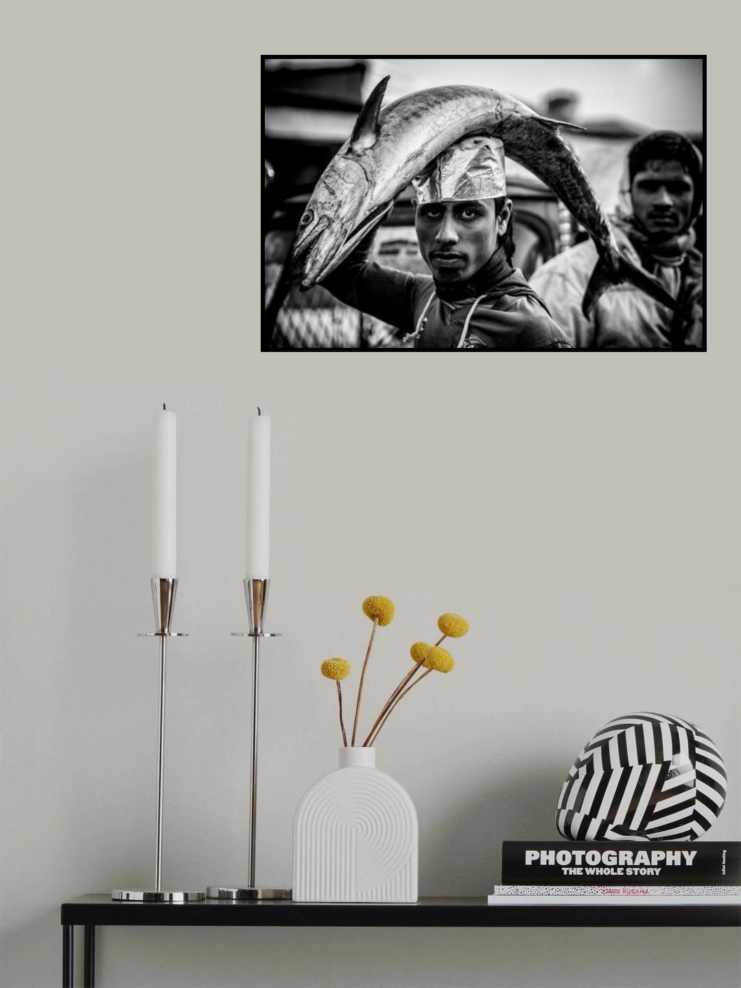 Fish carrier Poster och Canvastavla