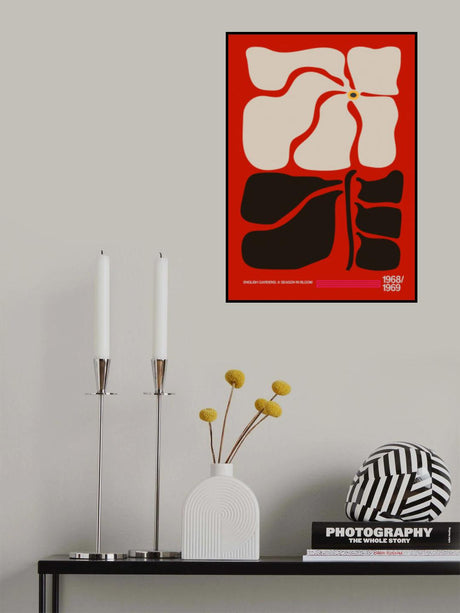 English Gardens Red Poster och Canvastavla