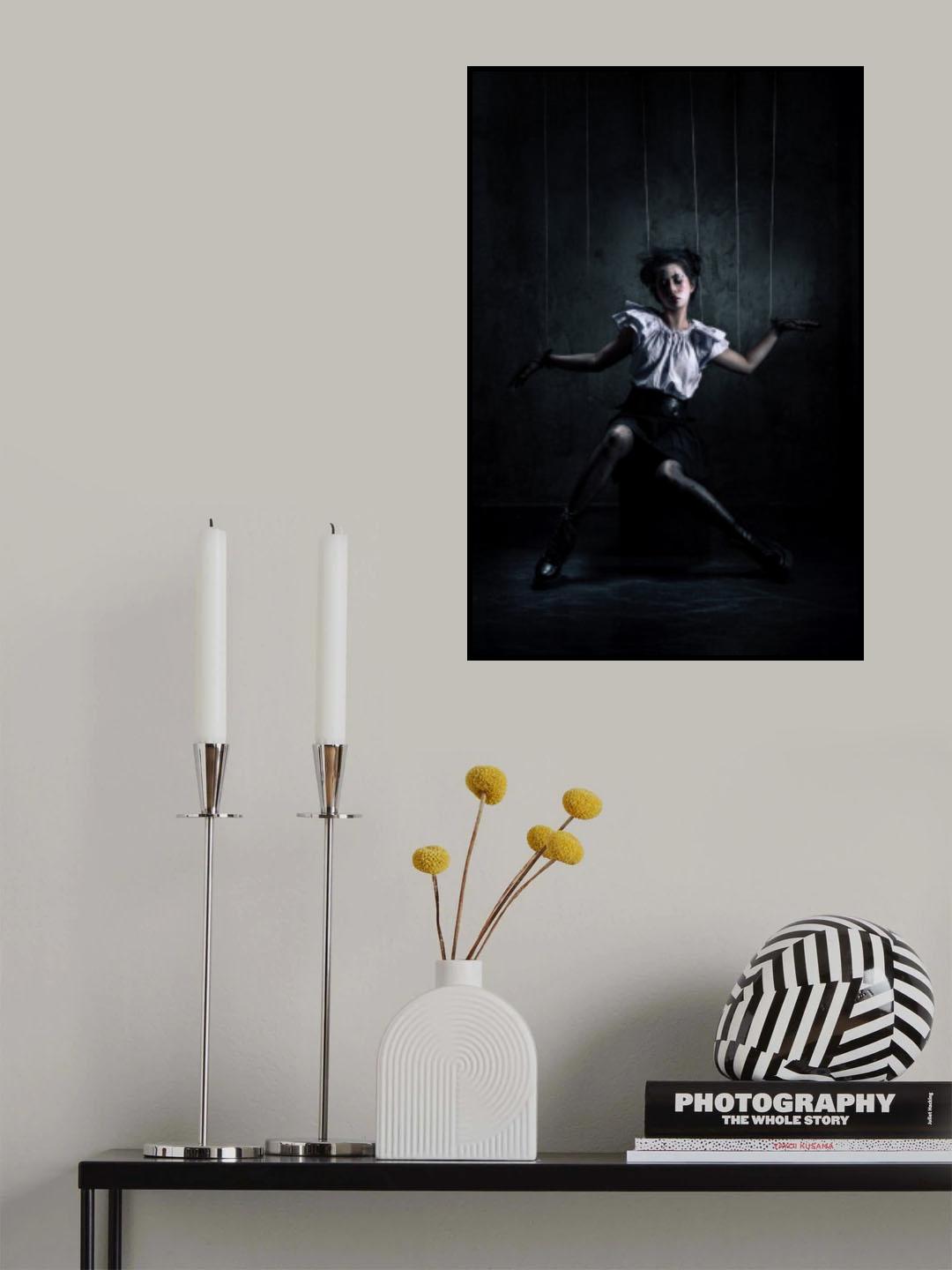 Marionette: Play Me Poster och Canvastavla