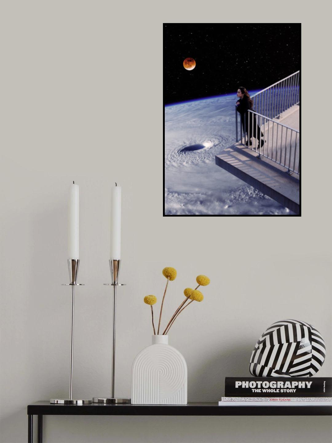 Woman In The Space Poster och Canvastavla