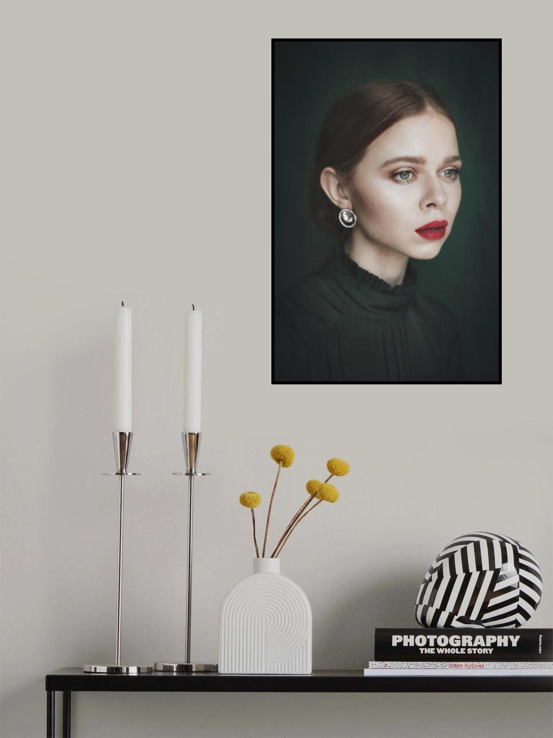 Portrait of redhead woman Poster och Canvastavla