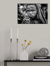 Surmi tribe child. Poster och Canvastavla
