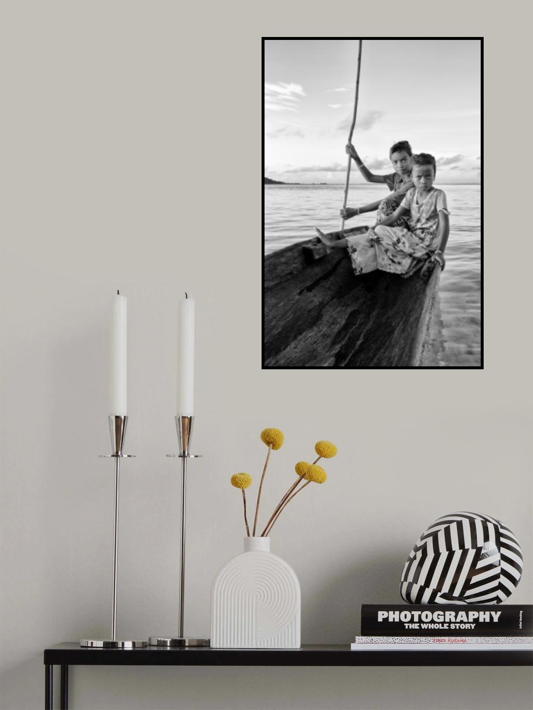 Girls in a Canoe Poster och Canvastavla
