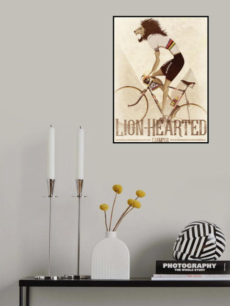 Lion On a Bicycle Poster och Canvastavla