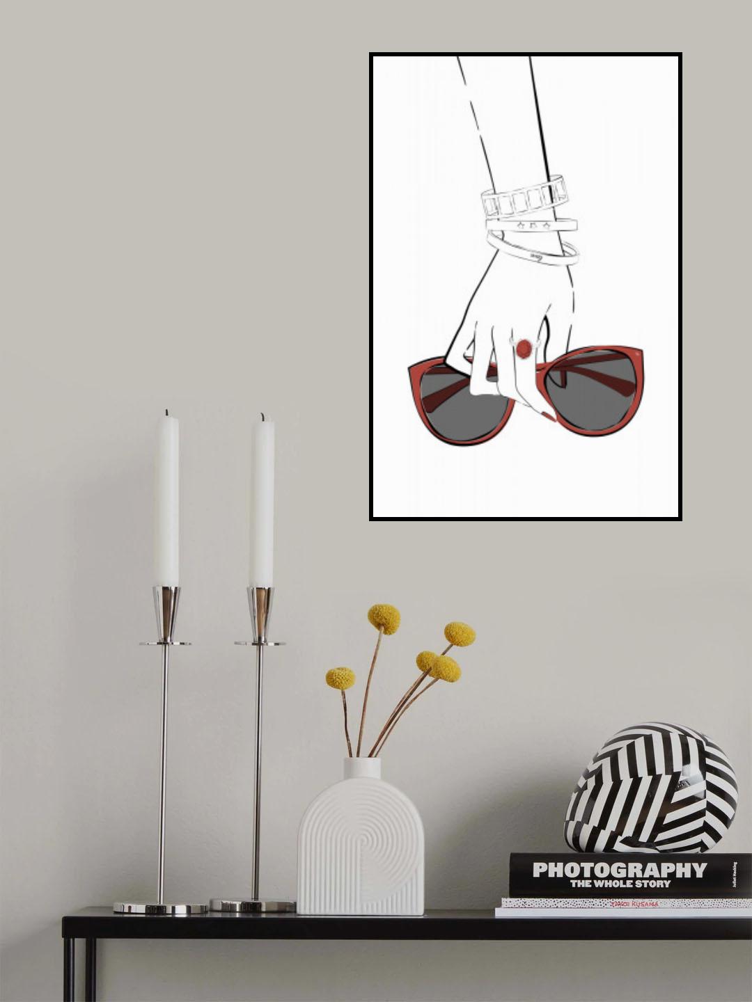Holding Sunglasses Poster och Canvastavla