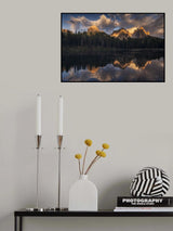 Mountain mirror Poster och Canvastavla
