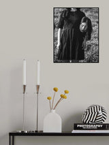 A desperate young unmarried girl Poster och Canvastavla