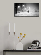 New York Walker in Blizzard Poster och Canvastavla