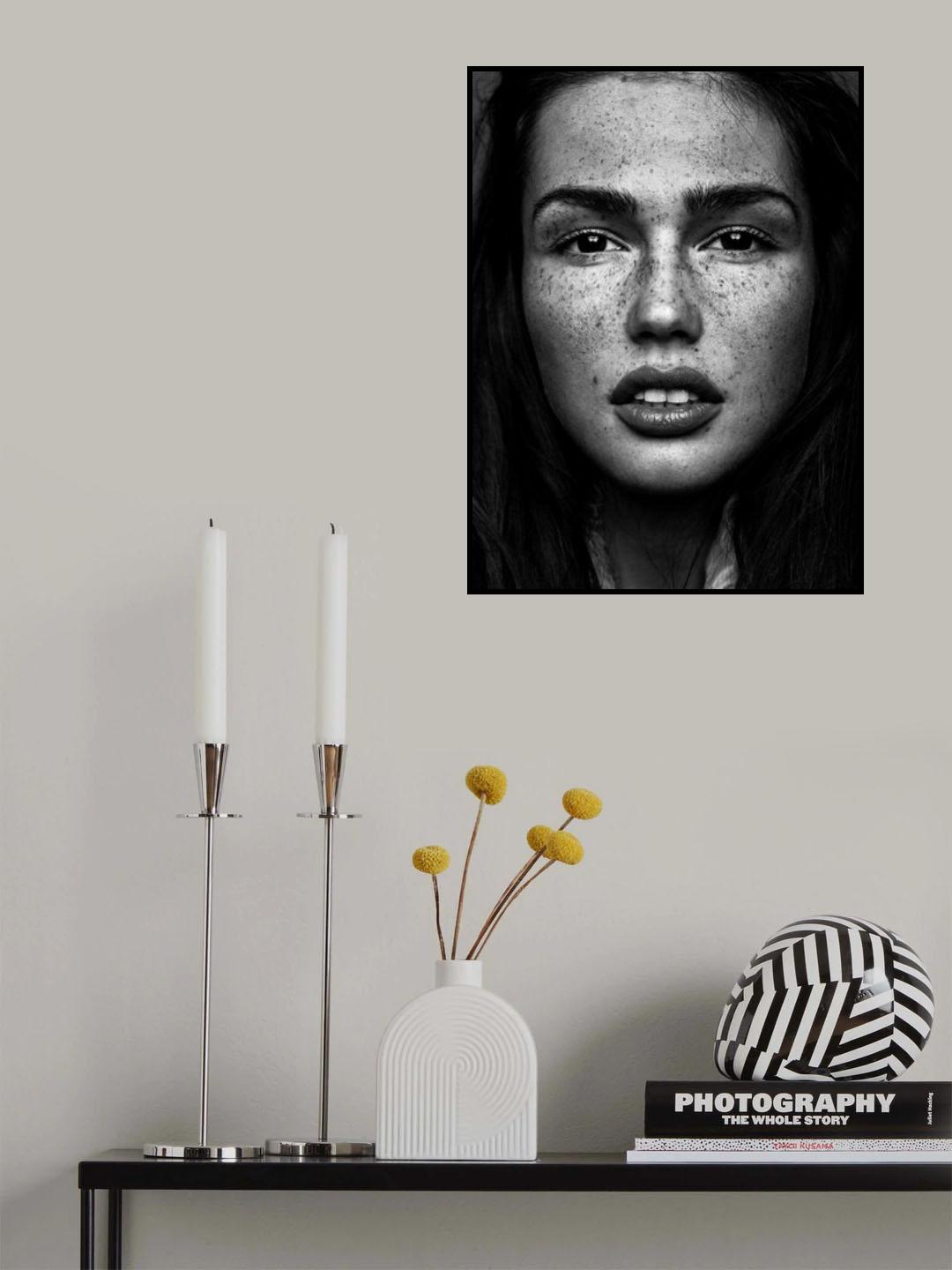 Romi Poster och Canvastavla