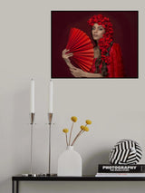LADY WITH RED FAN Poster och Canvastavla