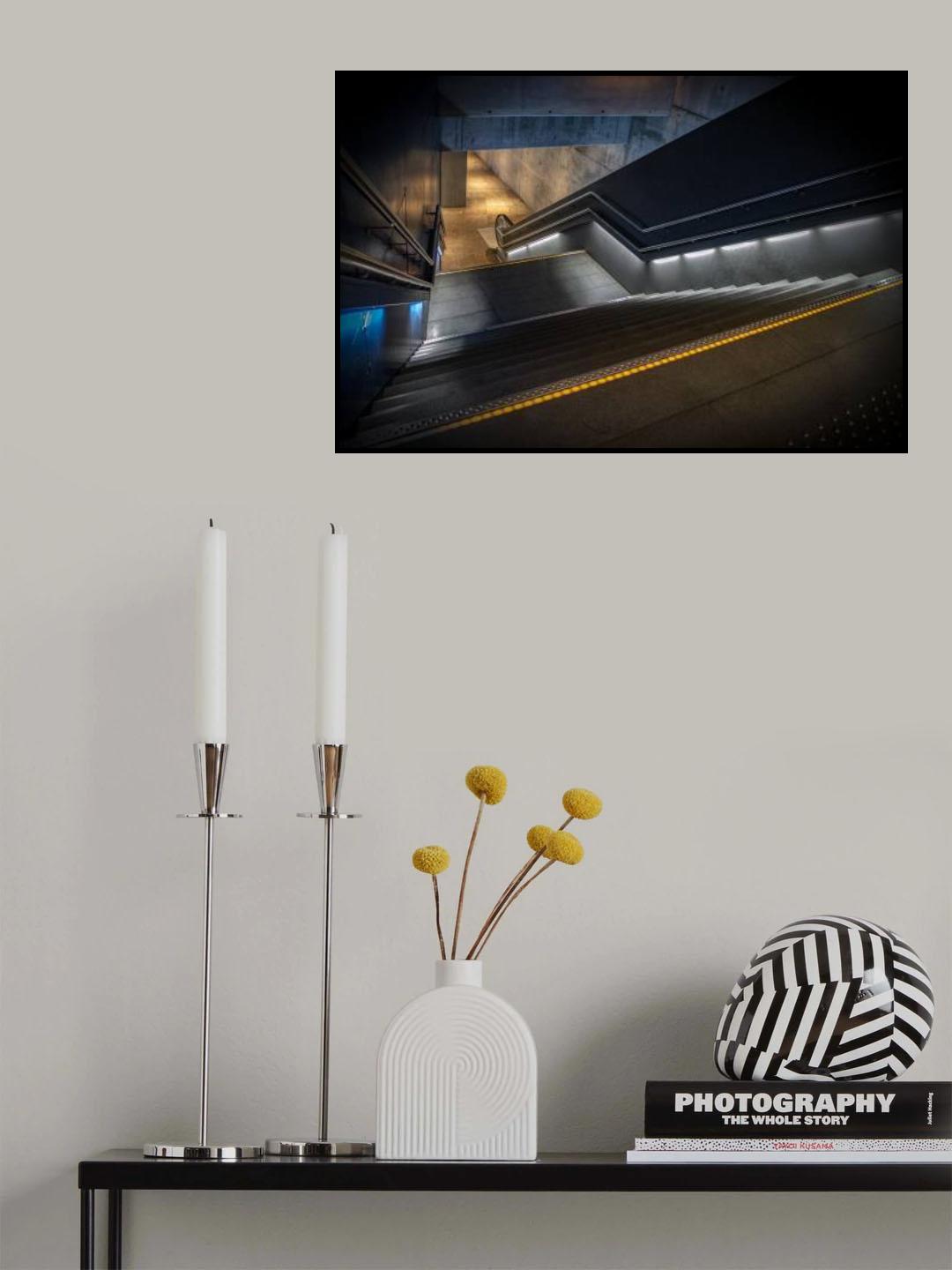 lighting the way down Poster och Canvastavla