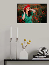 Green and Red - beauty in the poppy field Poster och Canvastavla