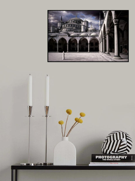 Lady and the mosque Poster och Canvastavla