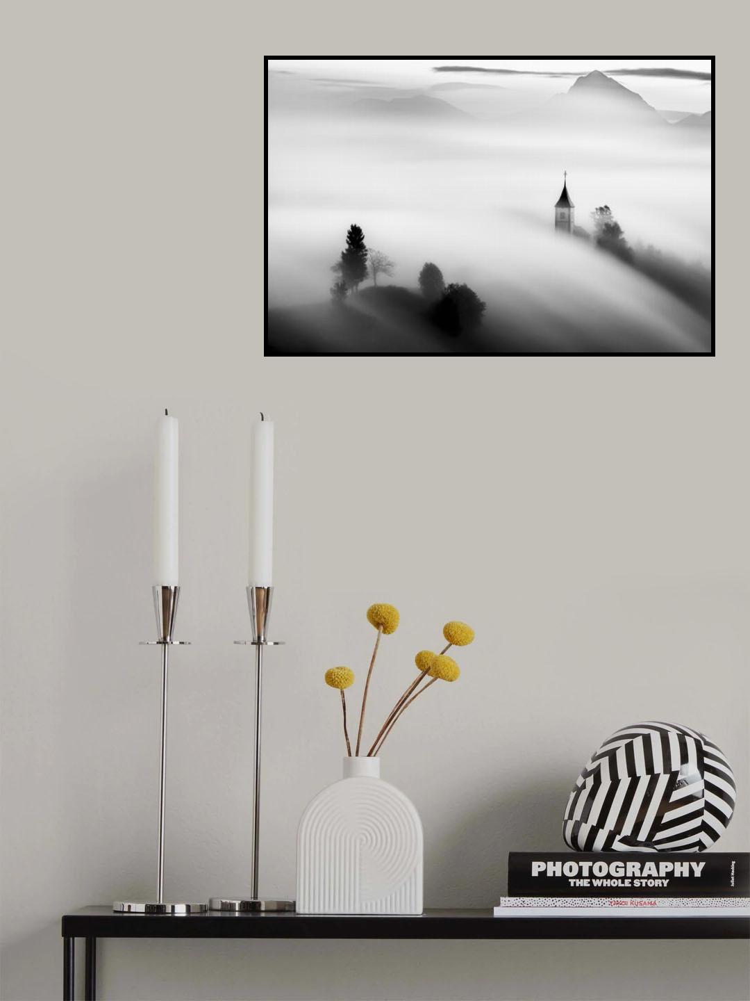 In the clouds Poster och Canvastavla