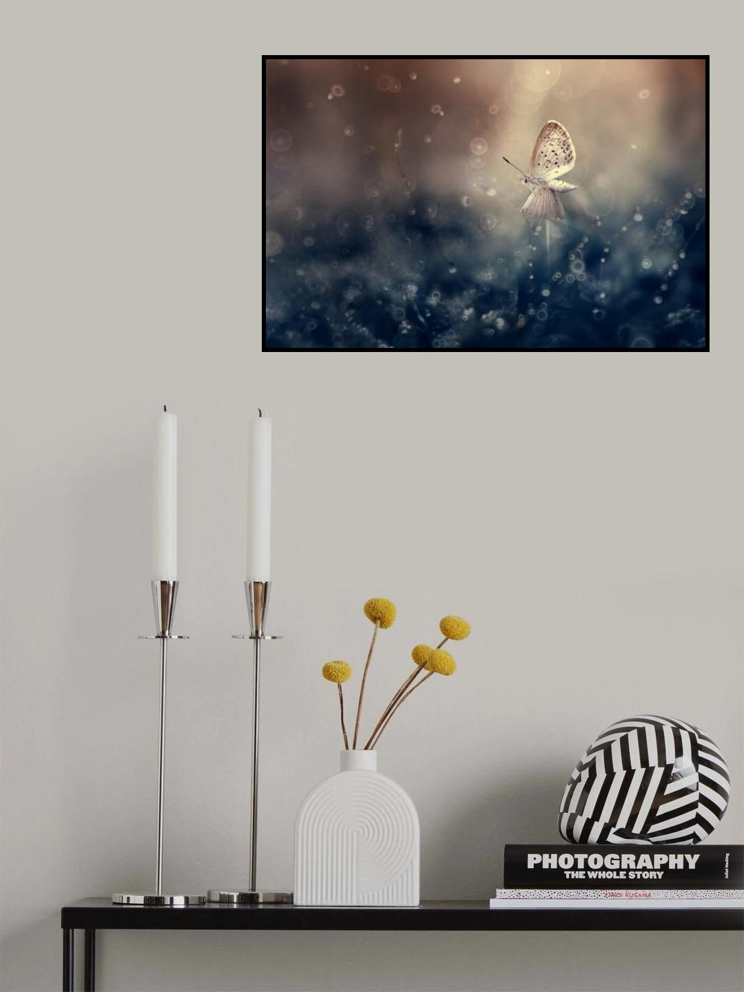 Butterfly on the Mushroom Poster och Canvastavla