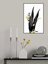 Flower Minimal Black and Gold 03 Poster och Canvastavla