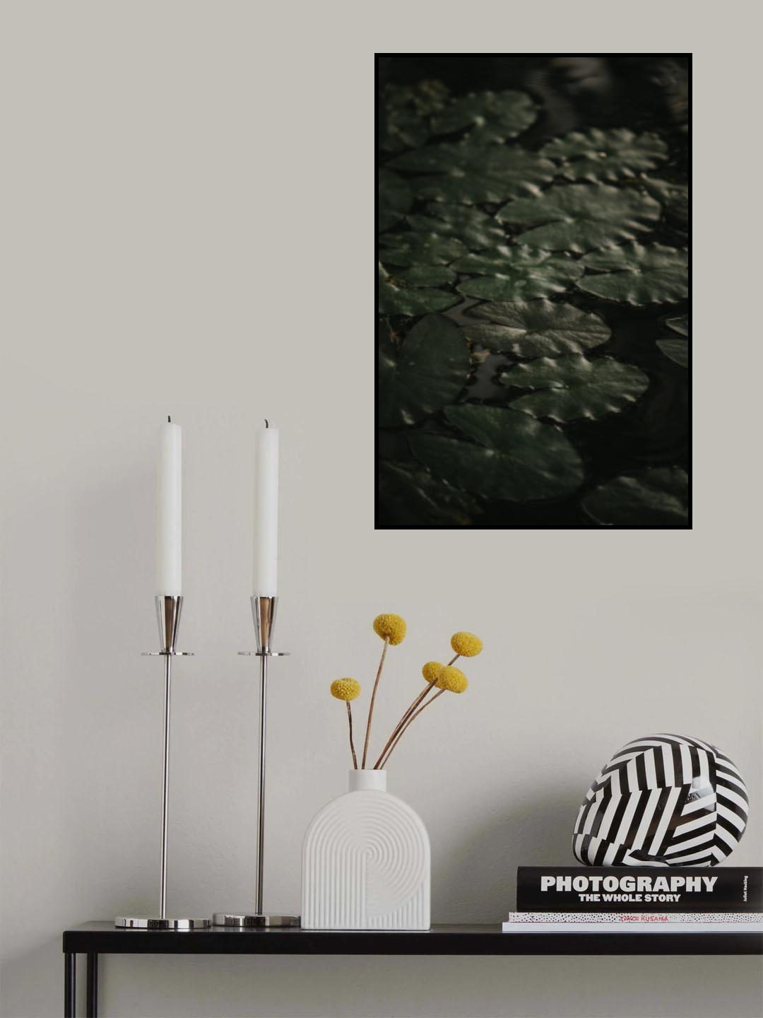 Botanical Series - Water Lily Leaves 1/2 Poster och Canvastavla