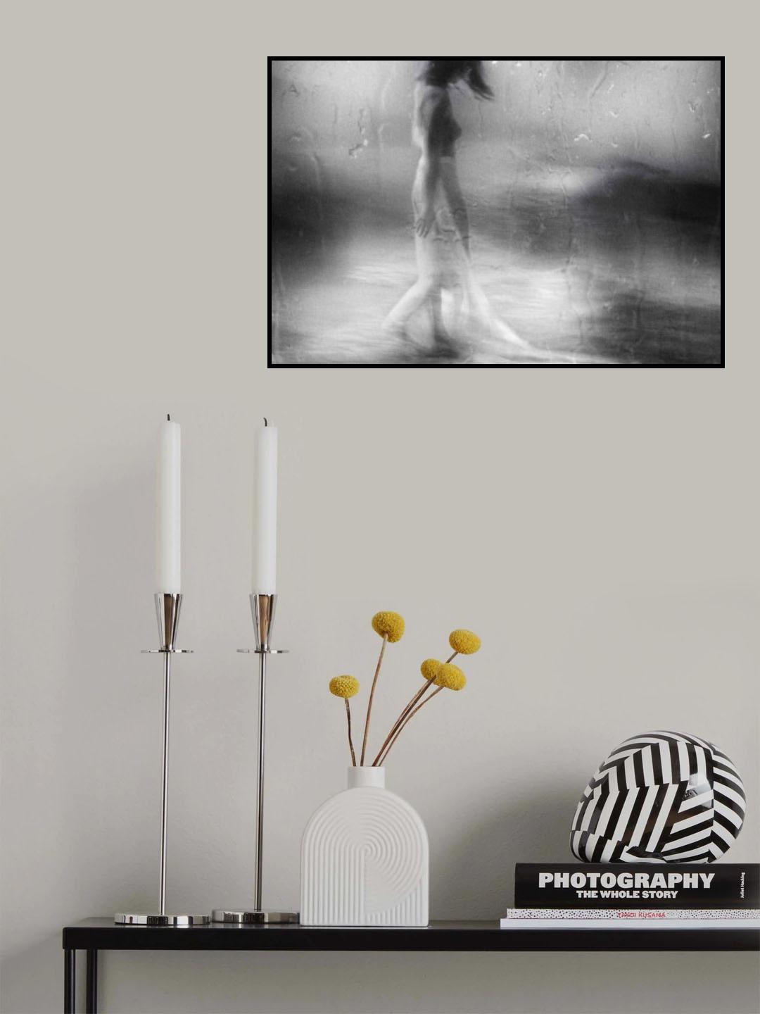 '...I met her sadly, in the lonely falling rain...' Poster och Canvastavla